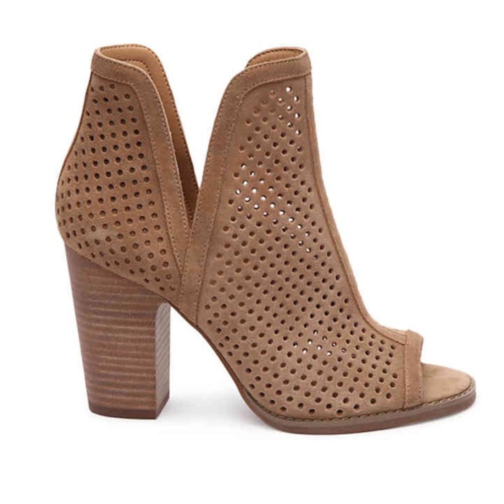 Lucky Brand Larise tan perforated bootie - Picture 8 of 8